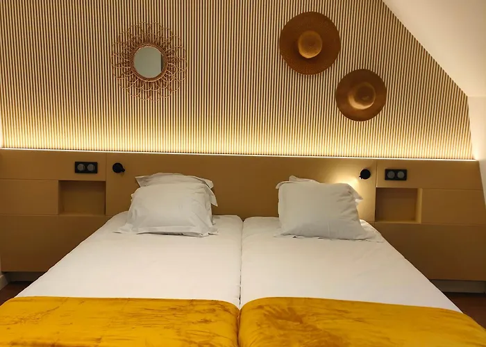 Les Appart\'Hotels De La Fontaine